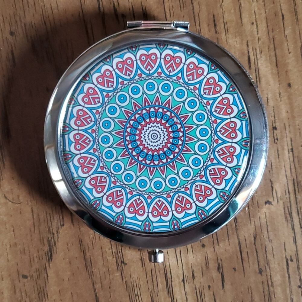 Mirror compact boho tribal design red blue heart